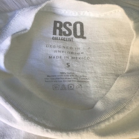 White T-shirt - Picture 5 of 6
